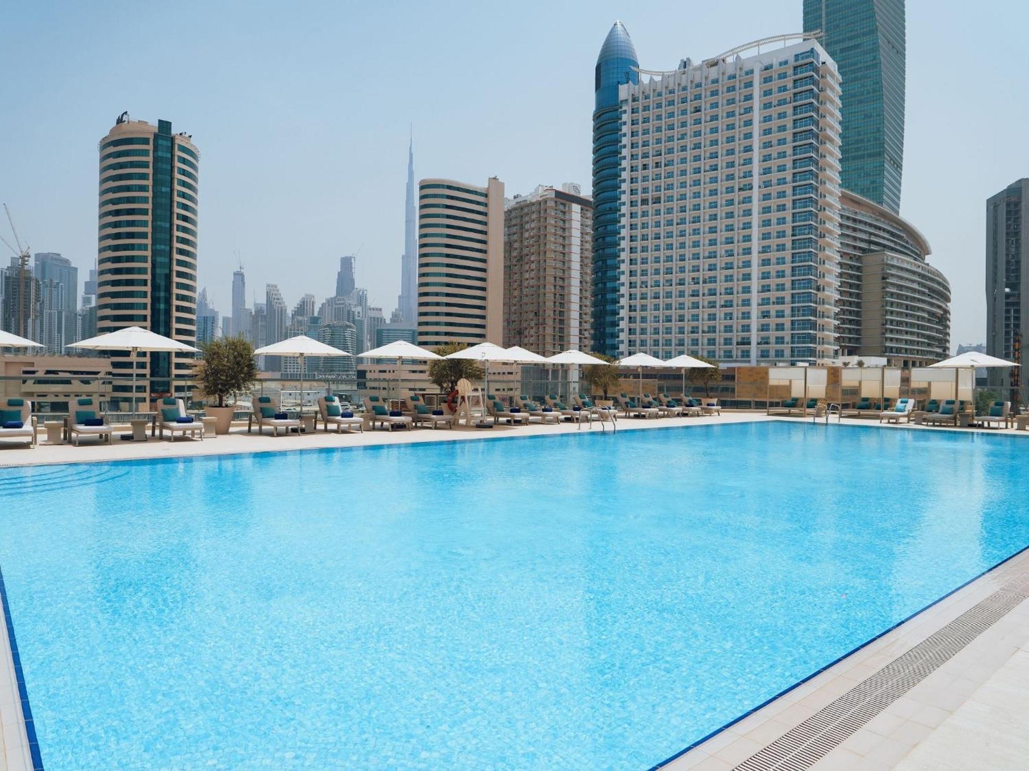 The First Collection Dubai Business Bay Hotel ภายนอก รูปภาพ The pool at Jumeirah Jumeirah